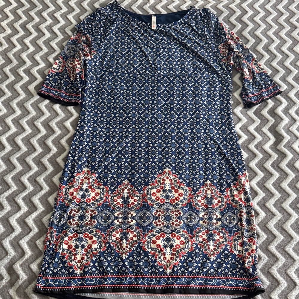 Gilli Navy and Red Long Sleeve Dress